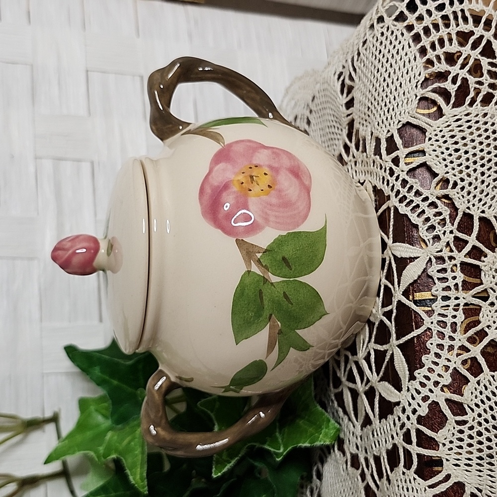 👉MINT *VTG* FRANCISCAN WARE "DESERT ROSE" SUGAR BOWL ~EARTHENWARE ~ENGLAND